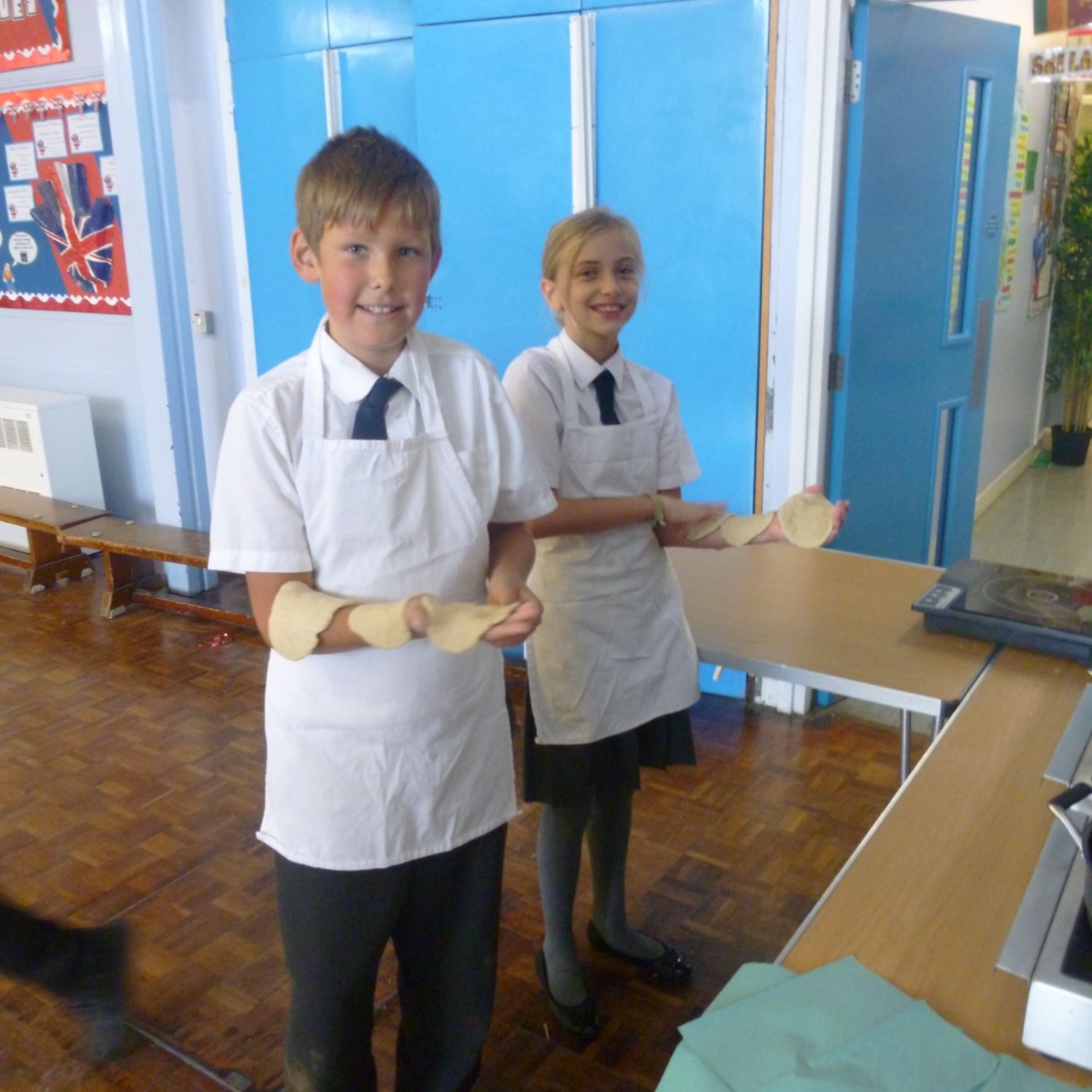 Upton Junior School 6R International Food Day